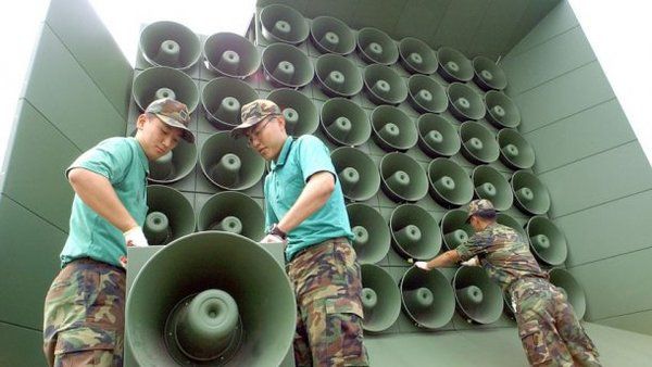 Ера взаємної пропаганди на Корейському півострові підійшла до кінця. На кордоні Північної і Південної Кореї почали демонтувати гучномовці.