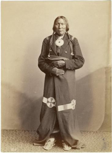 Опубліковані в США унікальні знімки індіанців кінця XIX століття. Унікальні архівні знімки корінних жителів США кінця XIX століття потрясли користувачів мережі.