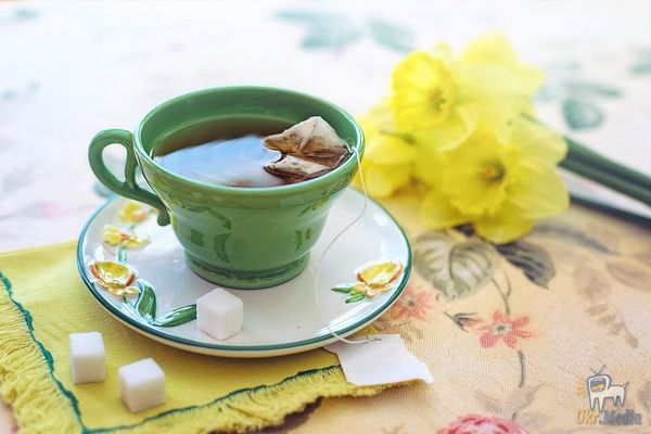 холодний трав'яний чай сприяє схудненню