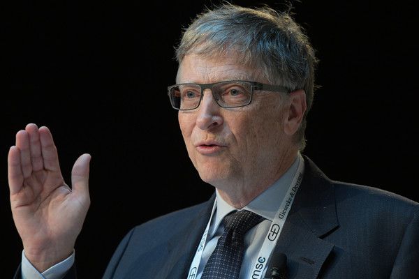 Білл Гейтс спрогнозував глобальну пандемію на Землі. Засновник Microsoft Білл Гейтс радить владі всіх держав готуватися до епідемій.