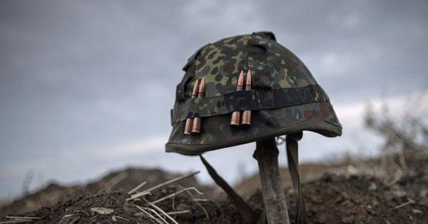 На Донбасі 50 обстрілів, троє поранених – штаб ООС. Активні бойові дії тривали в усіх напрямках. Було зафіксовано 19 випадків застосування противником важкого озброєння.