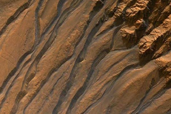 Найбільші загадки Марса, які фахівці досі не можуть розгадати. Стародавні китайські астрономи називали Марс "Вогненної зіркою", і вчених ще довго буде "спалювати" цікавість щодо деяких речей, пов'язаних з Червоною планетою.
