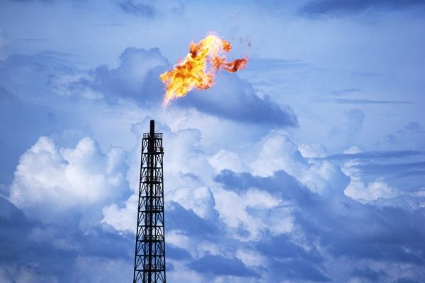 На Львівщині відкрили нове газове родовище. Під час відкриття  запалили символічний факел.