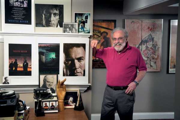 У США помер творець постерів до культових фільмів Екзорцист та Касабланка. На 97-му році життя помер відомий графічний дизайнер Білл Голд, який створював постери до голлівудських фільмів.