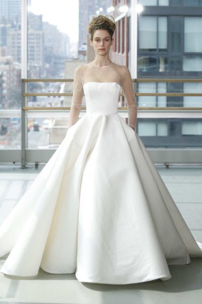 5 модних тенденцій 2019 для наречених, які виникли завдяки королівському весіллі. Пристебніть ремені безпеки, нареченої! Настав час дізнатися про найгарячіші тенденції весільної моди.