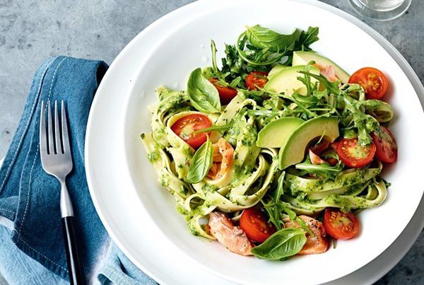 3 помилки в приготуванні правильного салату. Зробити салат корисним зовсім нескладно, але багато хто нехтує порадами дієтологів.