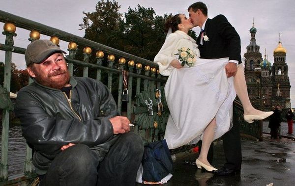 Сміх до сліз: весільні знімки, після яких ви точно передумаєте одружуватися. Дика дичина, або 25 весільних фотографій!