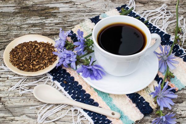 11 продуктів та напоїв, які можуть замінити ранкову чашку кави. Ранок починаємо не з кави...