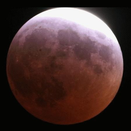 Коли Україна побачить рекордне Місячне затемнення. Зовсім скоро пройде грандіозне Місячне затемнення.