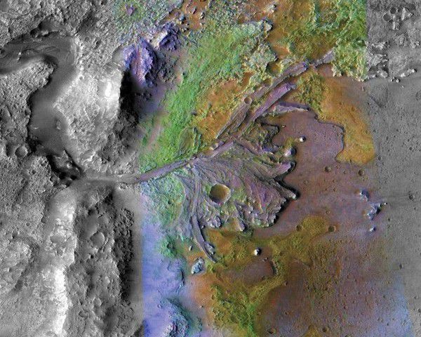 Астрономи вибрали найкраще місце для пошуку життя на Марсі. Колишні озера можуть зберігати в собі мікробів.