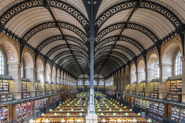 Фотограф робитьнімки найкрасивіших бібліотек світу. Це просто вражає і захоплює дух.