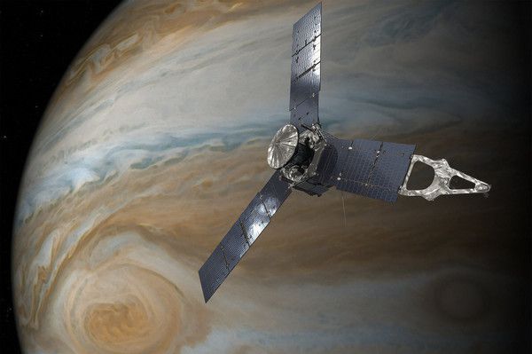Зонд Juno передумали розбивати об Юпітер. Місію апарату продовжили на три роки.