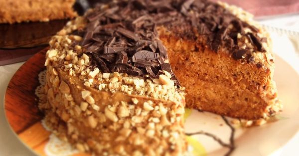 «Чоловічий ідеал», це саме те,що потрібно для наших чоловіків!. Домашній рецепт торта для любителів медово-горіхової нотки.