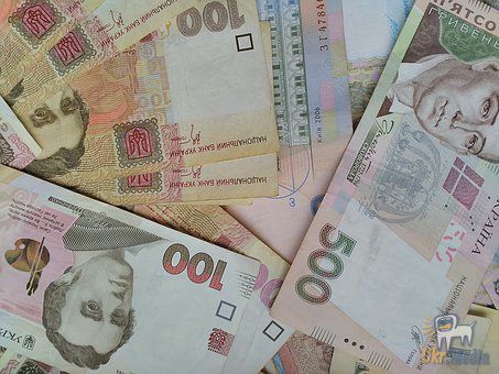 Нацбанк розповів, які купюри підробляють найчастіше. Національний банк України поінформував, що в 2017 році найбільш часто підробляли банкноти номіналом 500 гривень і 100 доларів.