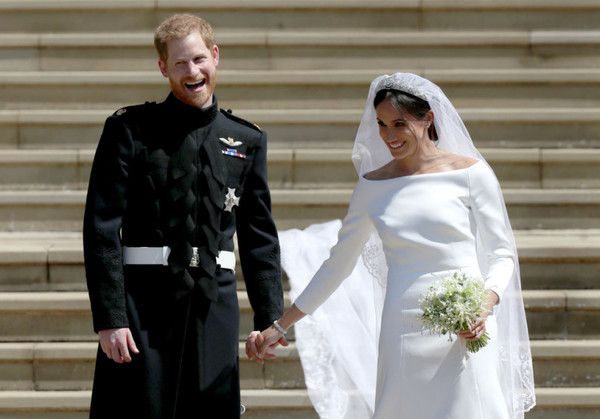 Ось це поворот! Принцу Гаррі і Меган Маркл довелося повернути весільні подарунки. Загальна сума подарунків склала 7 мільйонів фунтів стерлінгів.