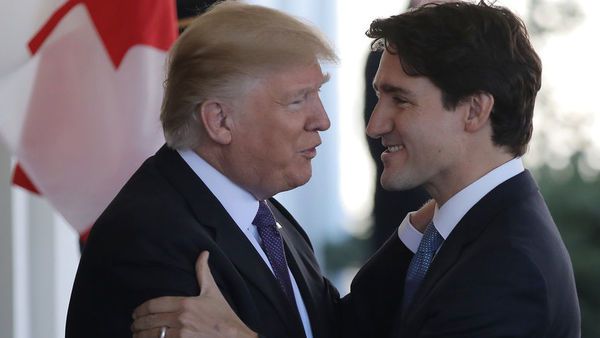 Білий дім зробив гостру заяву щодо критики Трюдо на саміті G7. Президент США Дональд Трамп та представники Білого дому звинуватили канадського прем'єр-міністра Джастіна Трюдо у слабкості і зраді.