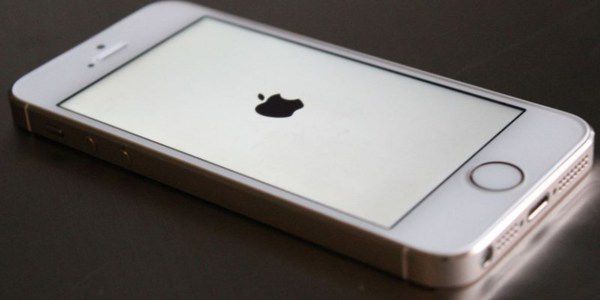 Росіянин не зміг розблокувати крадений iPhone і вирішив засудити Apple. Вдома він побачив, що пристрій був заблокований колишнім власником.