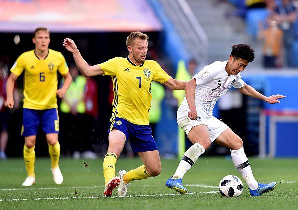 На ЧС-2018 ледь не встановили антирекорд з першого удару по воротах. Збірні Швеції та Кореї видали один з найбільш нудних стартів матчу в історії чемпіонатів світу.