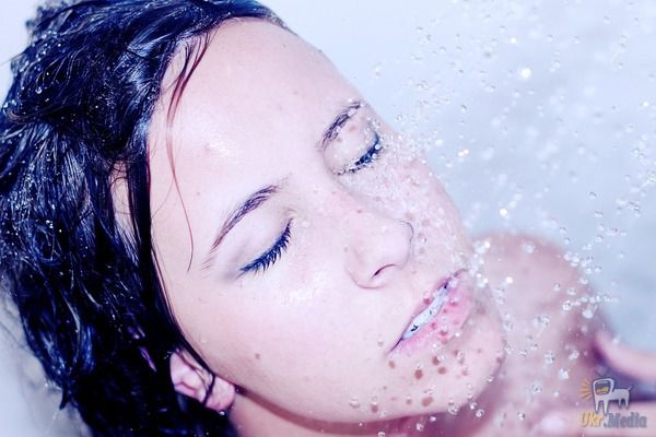 6 шкідливих звичок, які роблять у ванні 70% людей. Настав час зупинитися.