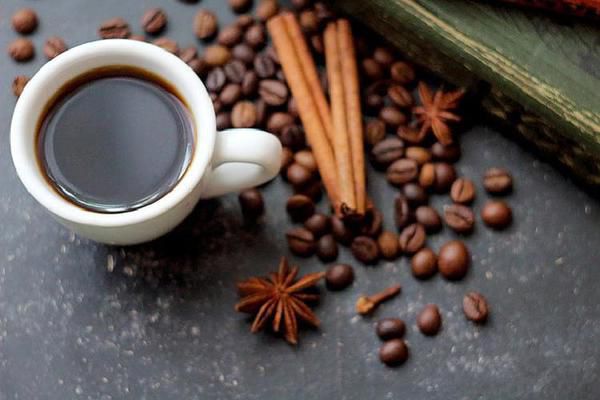 Як навчитися варити вишукану каву як профі - для справжніх кавоманів!. Ароматна кава з вишуканим смаком мало кого може залишити байдужим.