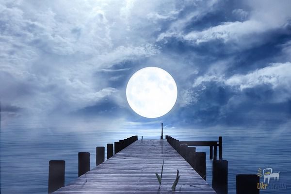 Найсильніший ритуал на виконання бажання в Повний місяць. Цей ритуал на виконання бажання потрібно обов'язково проводити в повний Місяць.