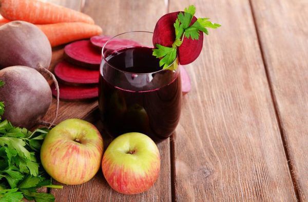 Буряк, морква, яблуко знищують багато захворювань. Корисні та смачні ліки, котрі допомагають нам бути здоровими.