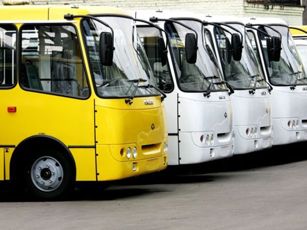 У липні українців чекає подорожчання транспорту. Проїзд у міському транспорті зросте у два рази - з 4 до 8 гривень за одну поїздку.
