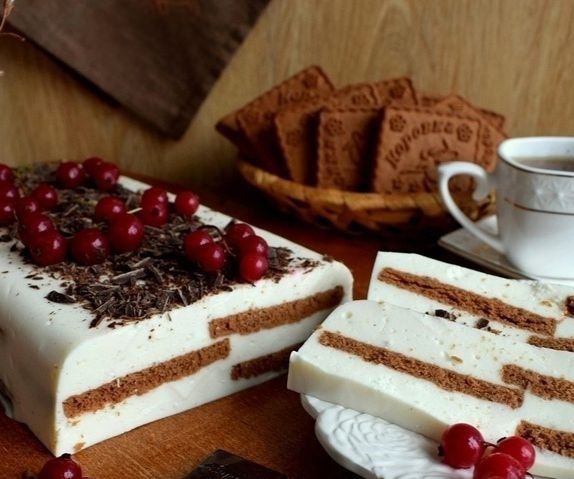 сирний тортик без випічки: коли десерт і смачний і корисний!