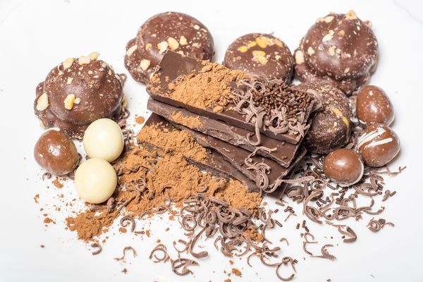 Що відбувається з тілом, коли ви їсте молочний шоколад?. Молочний шоколад — джерело магнію, мінералу, необхідного для здоров'я мозку.