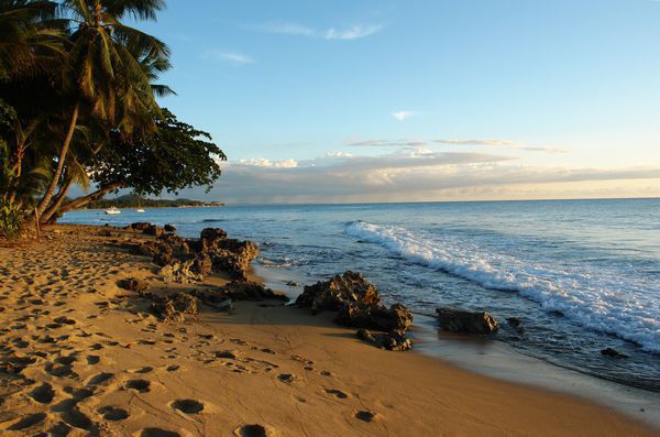 Збирайте валізи: опублікована добірка найкрасивіших пляжів на планеті. У списку місця відпочинку на океанах і континентах.