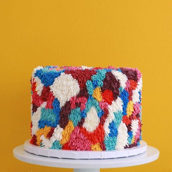 Пальчики облизати можна: пухнасті торти з ворсом (Фото). Барвисті торти з ворсом від Алани Джонс-Манн.