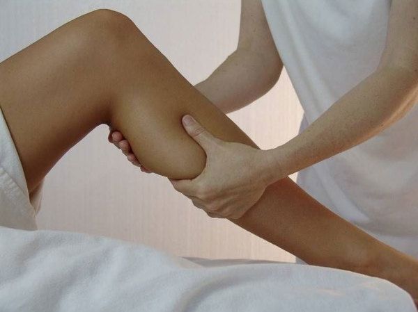 Масажувати ноги перед сном дуже важливо для вашого здоров'я. Дива починаються з цього!
