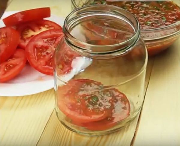 помідори по-корейськи - закуска, якою можна пригощати тиждень