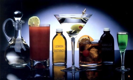 Фахівці назвали, які напої дуже небезпечні для здоров'я. Слабоалкогольні напої зовсім не є нешкідливими .