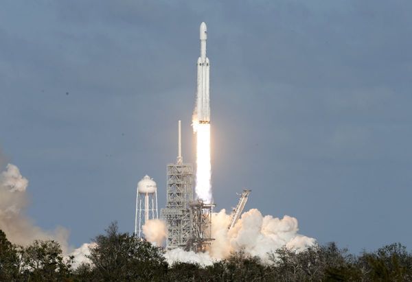 Компанія SpaceX запустила  ракету Falcon 9 Block 5 для доставки супутника на орбіту. Це вже другий успішний запуск модифікованої ракети-носія.