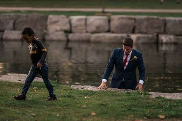 Наречений врятував потопаючого хлопчика прямо під час весільної фотосесії!. Чоловік став справжнім ангелом-хранителем для маленького хлопчика.
