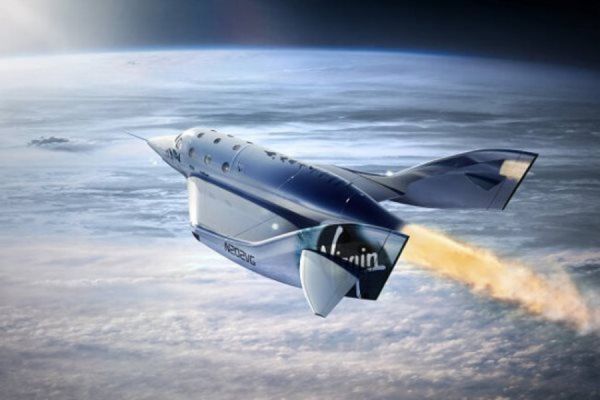Майбутній туристичний корабель Virgin Galactic пролетів по краю космосу (відео). Космоліт досяг найбільшої висоти і швидкості за весь час випробувань.