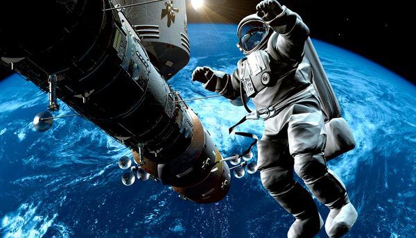 NASA представило космонавтів для місії SpaceX і Boeing. Безпілотний політ Crew Dragon запланований на листопад 2018 року, а в квітні 2019 року за ним послідує політ з астронавтами на борту.