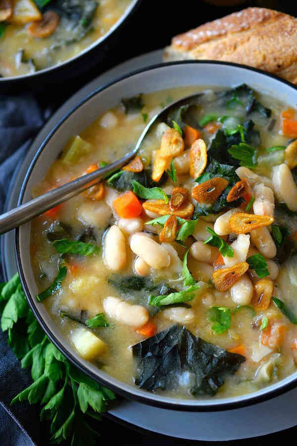 Якщо ви хочете суп, але є тільки 30 хвилин, ось 5 супер-швидких рецептів. Наситять і освіжать.