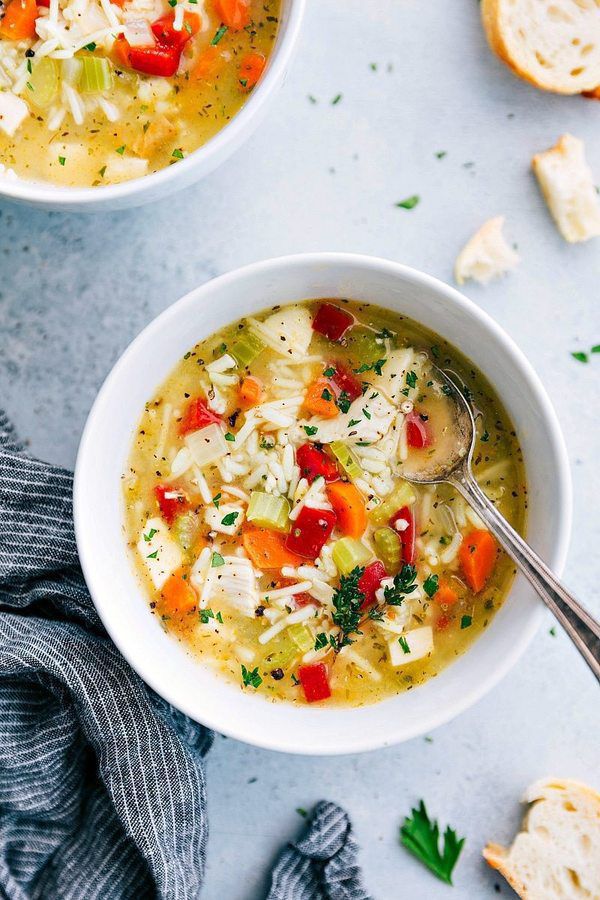 Якщо ви хочете суп, але є тільки 30 хвилин, ось 5 супер-швидких рецептів. Наситять і освіжать.