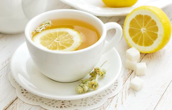 10 найголовніших переваг чаю з лимоном. Користь для здоров'я, про яку ти ще не знав!