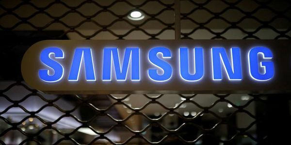 Компанія Samsung здивувала несподіваною новинкою. Дізнайтеся першими, яку карту пам'яті збирається запустити у продаж компанія.