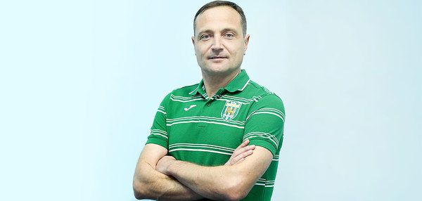 Олег Бойчишин звільнений з Карпат. Як інформує офіційний сайт "Карпат", Олег Бойчишин більше не є головним тренером львівської команди.