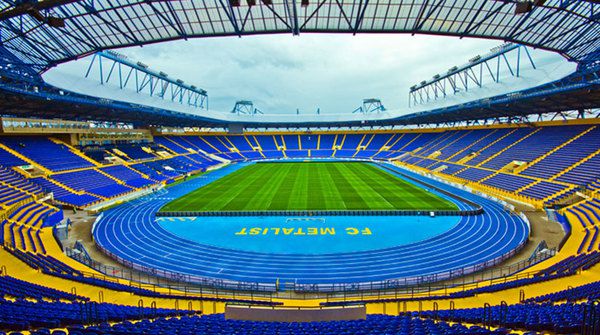 На стадіонах України з'являться стоячі місця. Правило буде діяти тільки для внутрішнього чемпіонату і Кубка країни.