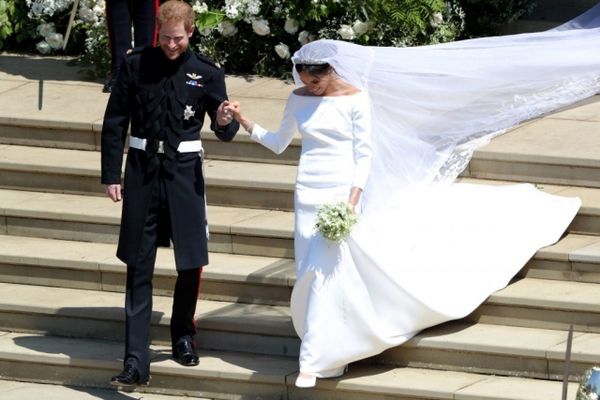 Куди поділася весільна сукня Меган Маркл?. Стало відомо, яка доля чекає історичну сукню.