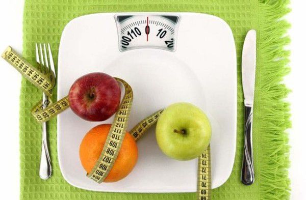 9 порад, які допоможуть схуднути без виснажливих дієт. Якщо дотримуватися кількох нескладних правил, втратити вагу і зберегти результат можна буде швидше і простіше.