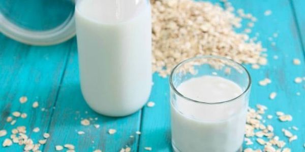 Вчені назвали найкращий напій, який допоможе від діабету і ожиріння. Вчені розповіли про корисні властивості коров'ячого молока.