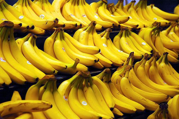 Які банани найкорисніші: визначаємо за кольором. Про корисні властивості бананів не доводиться сперечатися.