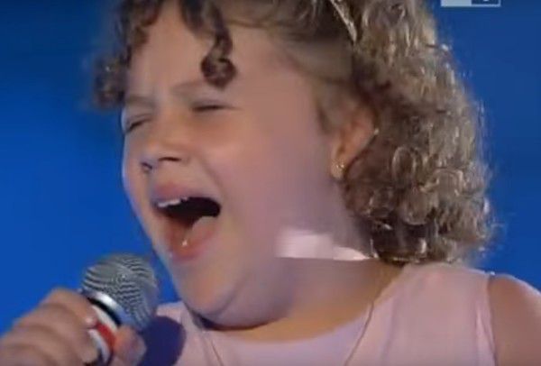 Внучка Лучано Паваротті співає не гірше свого дідуся. Блискуче!. Ви будете вражені від почутого!