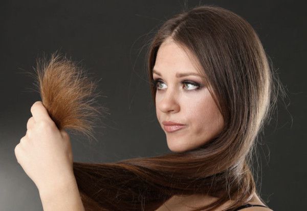 Посічені кінчики: поради, які допоможуть зробити волосся красивими і здоровими. Причиною пошкодженого волосся можуть бути різні фактори: від генетичної спадковості до неправильного догляду за собою.